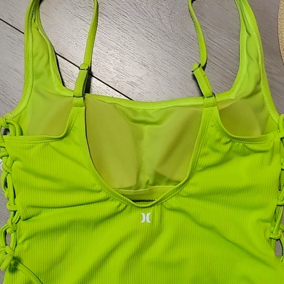 Hurley One Piece Swimsuit - Picture 5 of 7